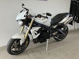 Triumph Street Triple - 7