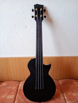 Predám ukulele Cascha HH 2258 PUZDRO ZDARMA - 7