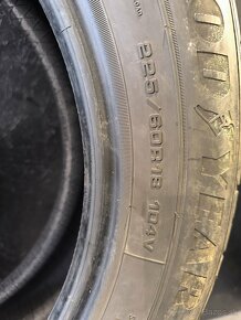 225/60 R18 Goodyear zimne pneumatiky ❄️❄️❄️ - 7