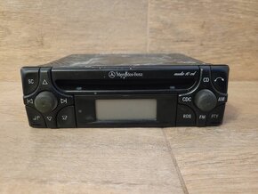 MERCEDES RADIO - 7