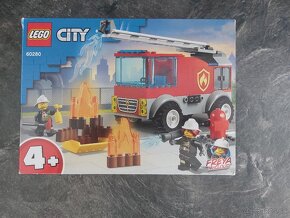 LEGO City 60280 - Hasičské auto s rebríkom - 7