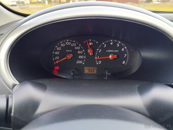 Nissan Micra 1.0 16V Visia AC - 7