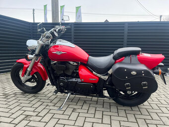 Suzuki Intruder M800 - 7