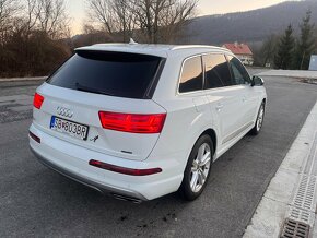 Audi q7 3.0 TDi 200 kW 3x sline 7 miestna - 7