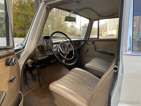 Mercedes Benz 230S W111 Heckflosse - 7