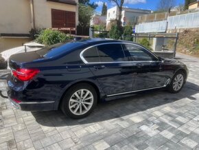 BMW Rad 7 730D xDrive 4x4 A/T DPH - 7