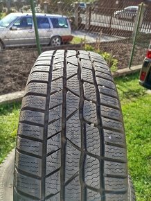 Zimne pneu Continental 215/60 R17 - 7