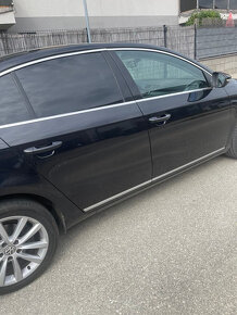 VW passat sedan - 7