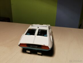 Corgi toys Mangusta deTomaso - 7