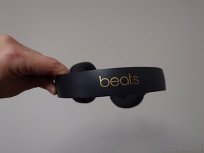 Predám nové Bluetooth slúchadlá Beats Studio 3 zlatosivé - 7