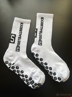 Protišmykové ponožky - grip football sock - 7