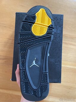 Air Jordan 4 Retro Thunder Žlté - 7