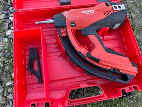 Hilti GX120 plynová nastrelovačka / klincovačka - 7