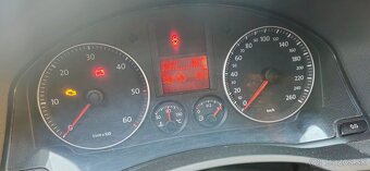 Vw golf 1.9 tdi 77kw - 7