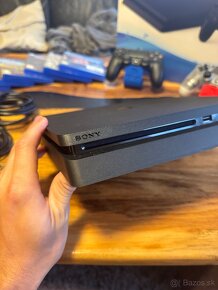 PS4 Slim 500gb AKO NOVÉ + 2x ovládač + 6 hier - 7