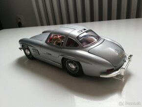 1:18 Mercedes 300SL 1954 Bburago - 7