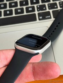 Nové Apple Watch 10 42mm Silver GPS - rok záruka - 7