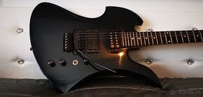 Elektrická gitara BCRich Mockingbird - 7