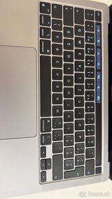 MacBook Pro M1 2020 16GB RAM 256GB SSD Vesmírne šedý - 7