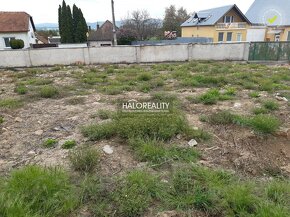 HALO reality - Predaj, pozemok pre rodinný dom   1016 m2 Kru - 7