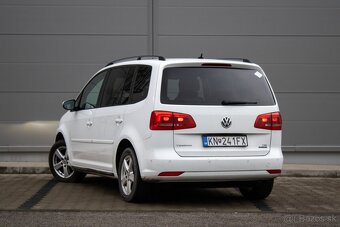 Volkswagen Touran 1.4 TGI Comfortline - 7