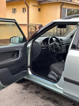 ŠKODA FABIA COMBI 1.2 TSI 1.majitel - 7