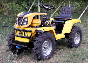 Minitraktor ProGARDEN Campo T18 VER-G2 4x4,18HP benzín - 7