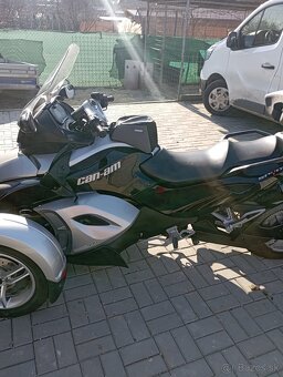 Predám Can Am spyder - 7