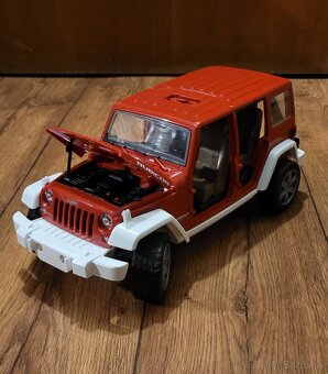 Bruder Jeep Wrangler Rubicon - 7