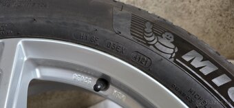 5x112,r19,8J,et45,235-55-19,Michelin Alpin 5- dezén: 7mm+ - 7