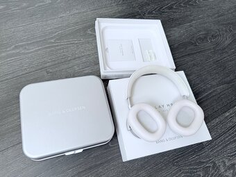 BANG & OLUFSEN BEOPLAY H95 WHITE - 7