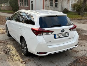 Toyota Auris Touring Sports 1.8 I VVT-i HybridSD Facelift - 7