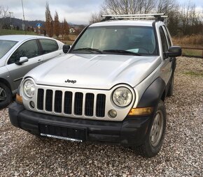 Rozpredám: Jeep Cherokee KJ 2.8 Crd, 2.5 Crd, 4x4, Automat, - 7