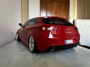 Karoseria Alfa romeo Giulietta 1:10 190mm - 7