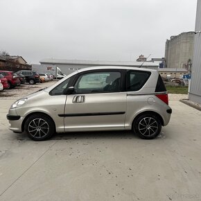 Peugeot 1007 1.4 benzín - 7