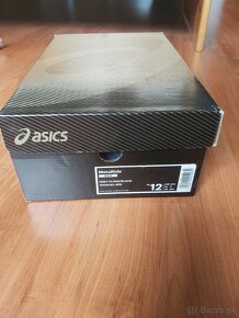 Bežecké tenisky Asics Metaride 46,5 - 7