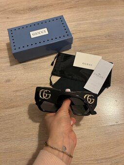 Gucci slnečné okuliare GG0956S - čierne (GG1) - 7