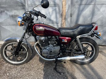 Yamaha xs 400 - 7