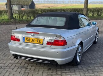 BMW e46 325i cabrio - 7