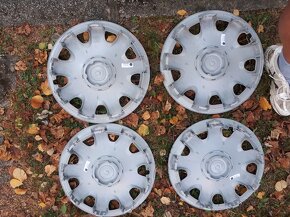 Original puklice Skoda 15" - nove - 7