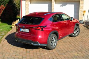 Lexus NX 300 Hybrid 2.5 114 kw 4x4 - 7