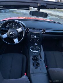 Mazda MX5 Cabrio - 7