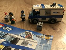 Lego CITY 60142 - Policajná naháňačka - lúpež - 7