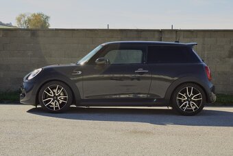 Mini Cooper S JOHN WORKS 2.0i 141kw F56 , 7/2016 , 64 000 km - 7