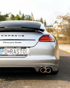 Porsche Panamera Turbo - 7