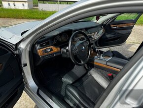 BMW 730d F02 - 7