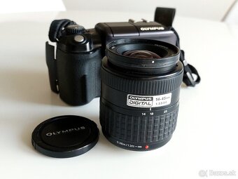 OLYMPUS E-300 - 7