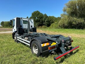 Iveco stralis nosič kontejneru - 7