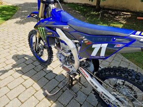 Yamaha YZF450 - 7