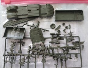 Plastikové modely - vojenská technika 1/76 - 7